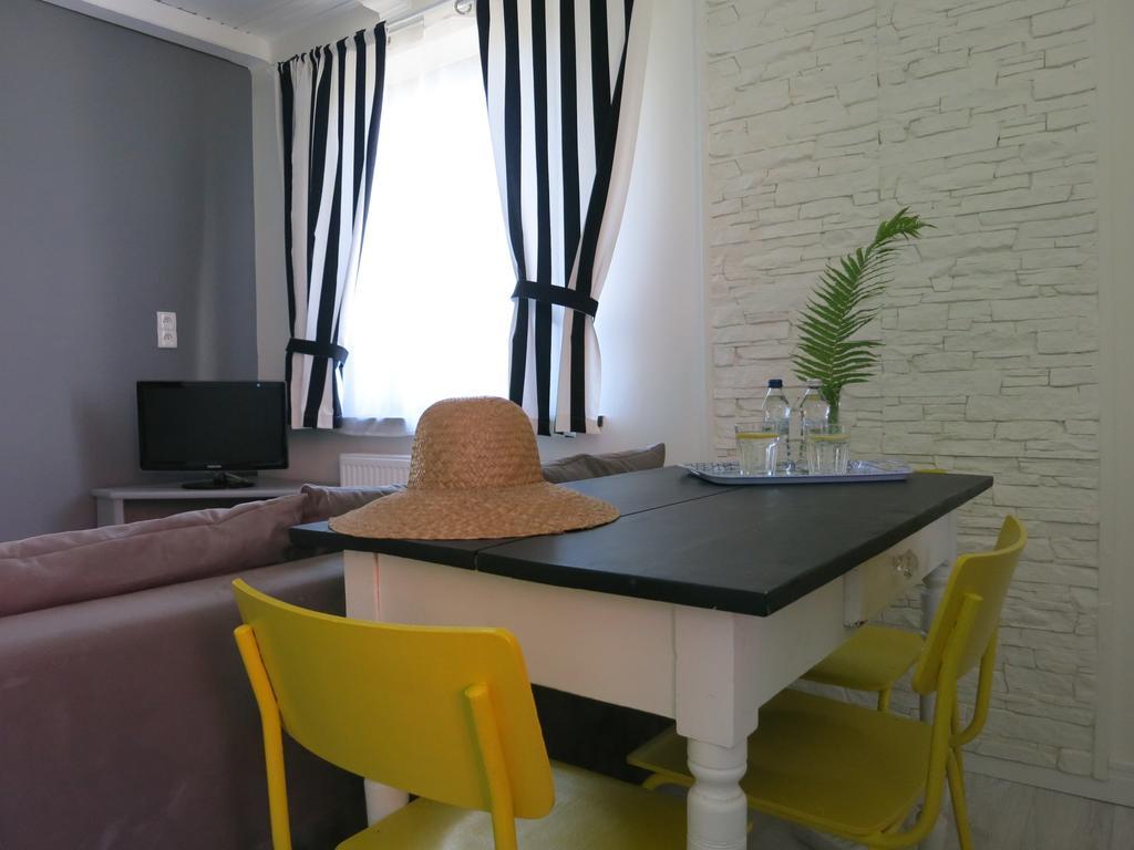 Male Letnisko, Butikowy Pensjonat Obok Plazy Puck Kamer foto
